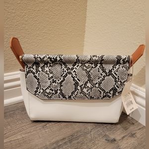 Snake print white purse NWT